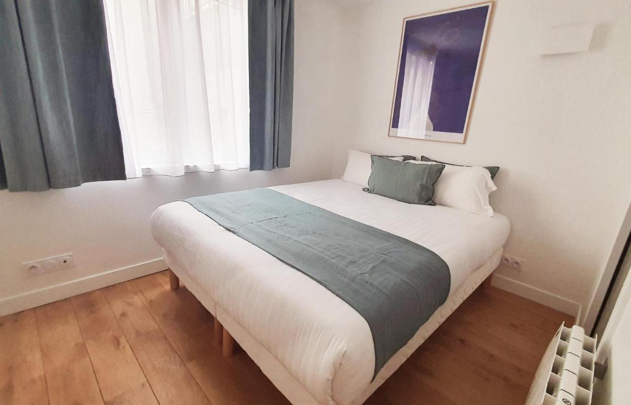 Charles V Appartement Parijs Buitenkant foto